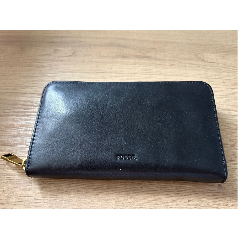 Fossil Logan Zip Around Clutch Wallet Black Leather Wristlet Gold Tone Hardware